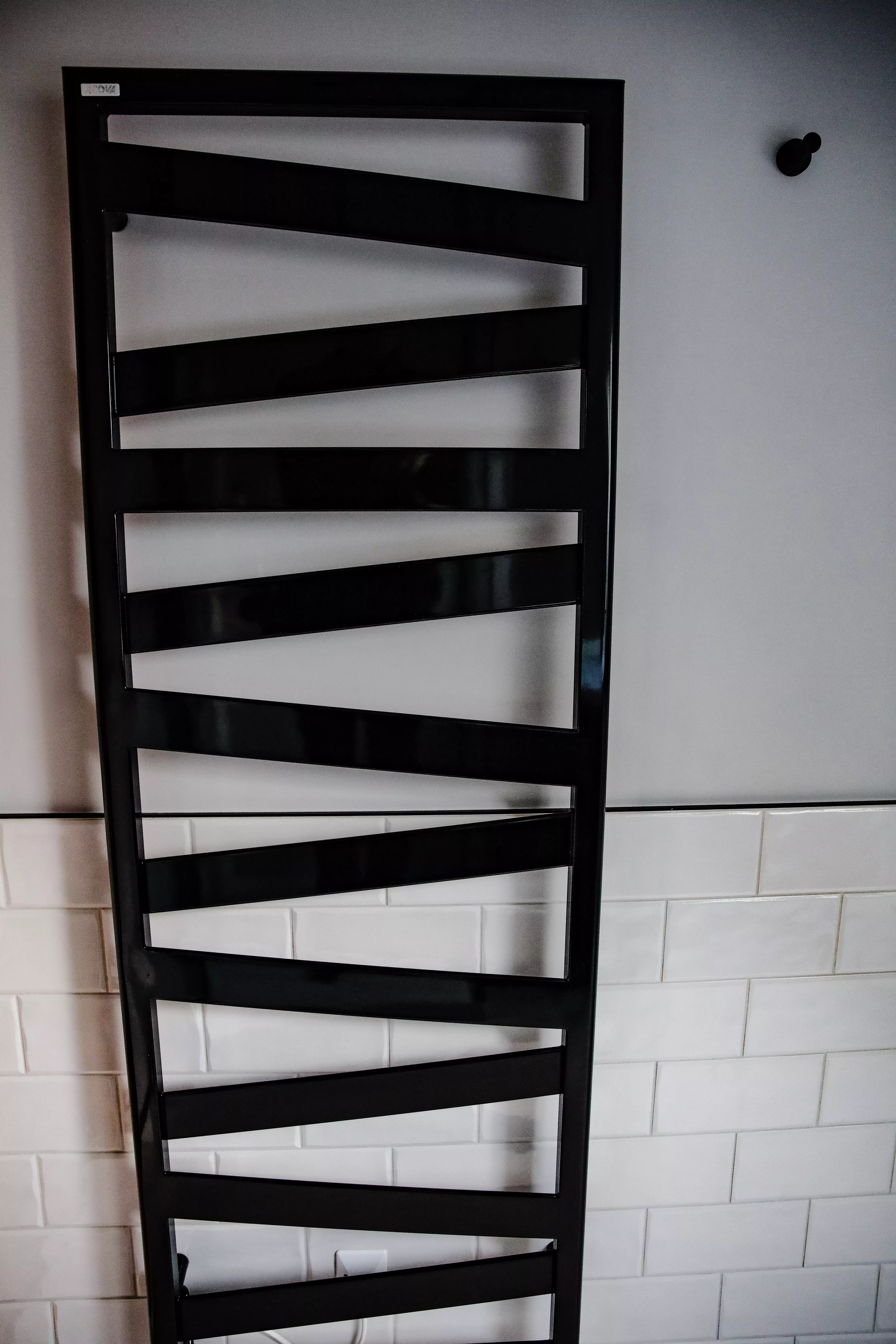 Radiateur sèche serviettes noir